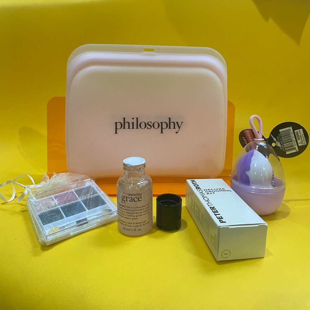 Philosophy Silicone Toiletry Pouch Goodie Bundle (5 items)
